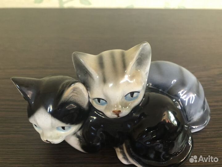 Винтажная фарфоровая статуэтка. Гермния. Tilia