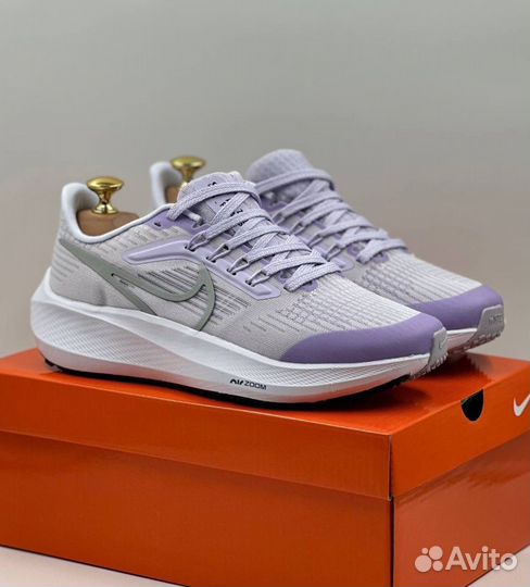 Кроссовки женские Беговые кроссовки Nike Air Zoom