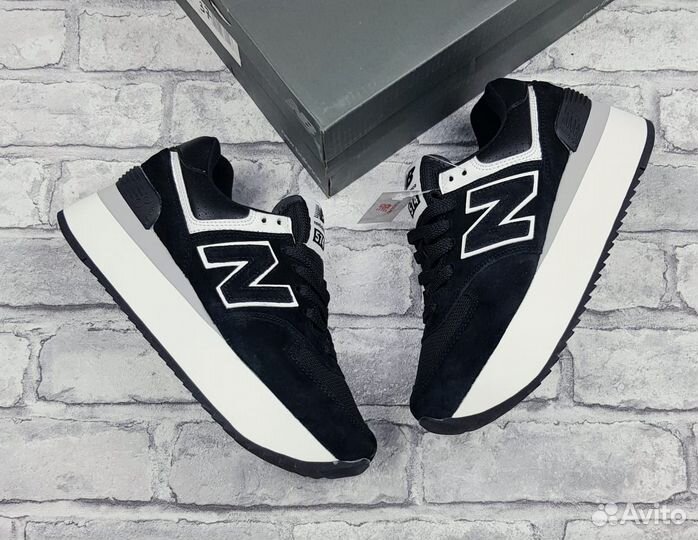 Женские кроссовки на платформе New Balance 574