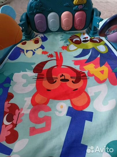 Развивающий коврик