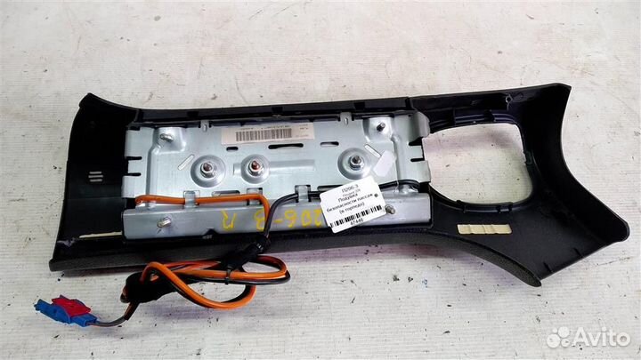 Аэрбег пассажирский (в торпедо) Peugeot 206