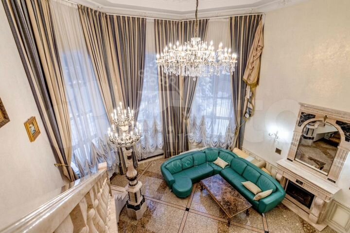 Дом 760 м² на участке 57 сот.