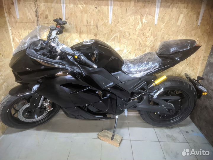 Электромотоцикл Ducati Panigale 10000 W