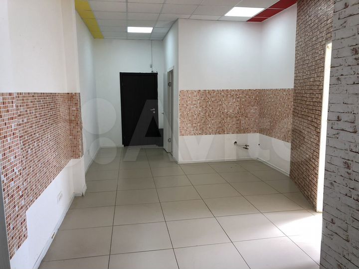 Торговая площадь, 75 м²