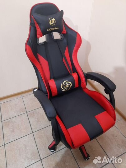 Игровое кресло геймера компьютерное