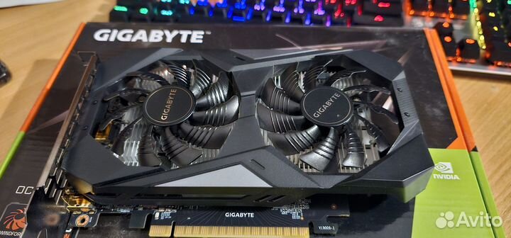 Видеокарта gigabyte nvidia GeForce GTX 1650