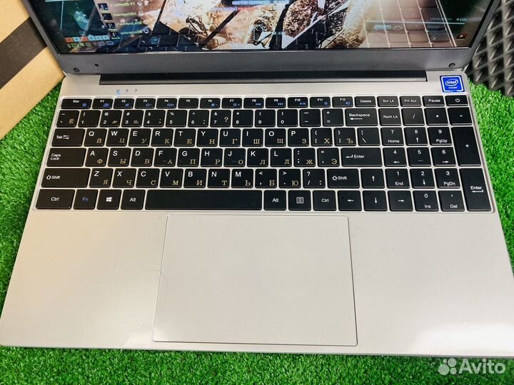 Ноутбук новый i3 12gb