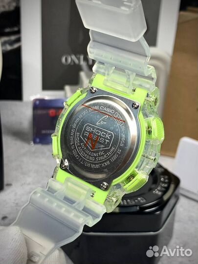 Часы G-Shock 110 лаймовые