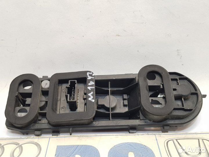 Плата заднего фонаря левая Renault Duster 2017