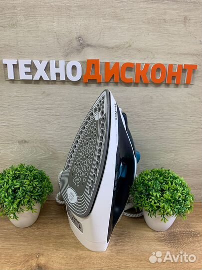 Паровой утюг Tefal Express Steam FV2839E0