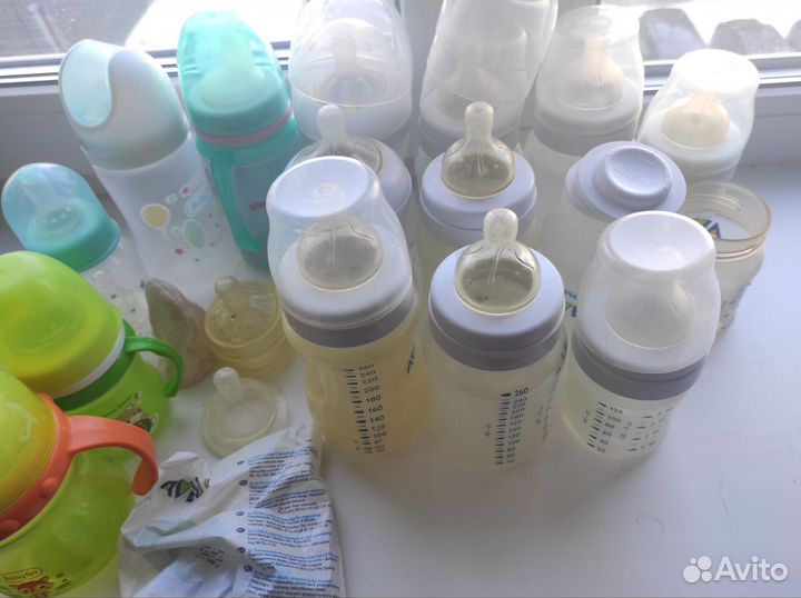 Бутылочки для кормления avent