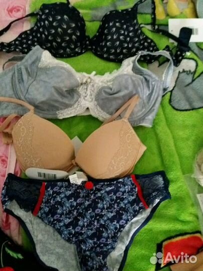 Трусы,бюстгальтер