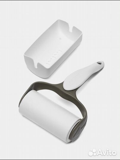 Ролик для чистки одежды и мебели в футляре