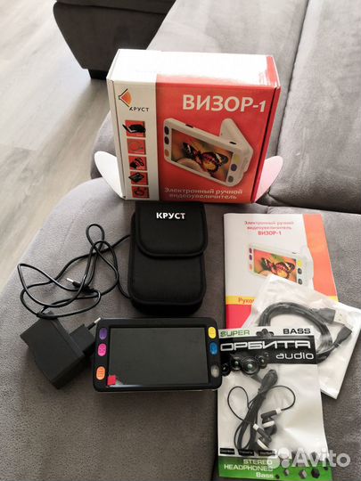 Электронный ручной видеоувеличитель визор 1