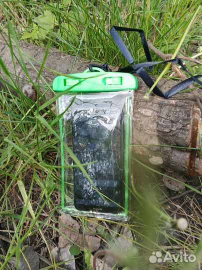 Водонепроницаемый чехол для телефона