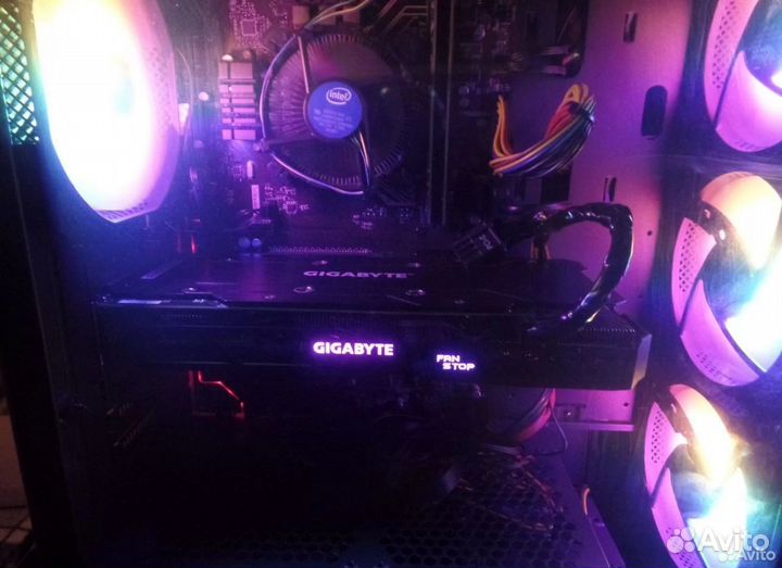 Видеокарта GTX gigabyte 1060 6Gb