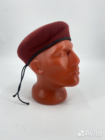 Берет фетровый бесшовный