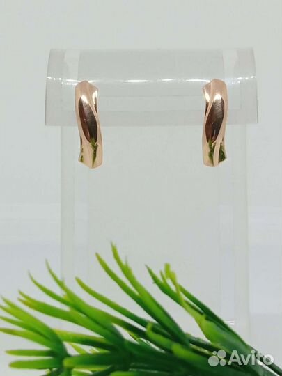 Золотые серьги