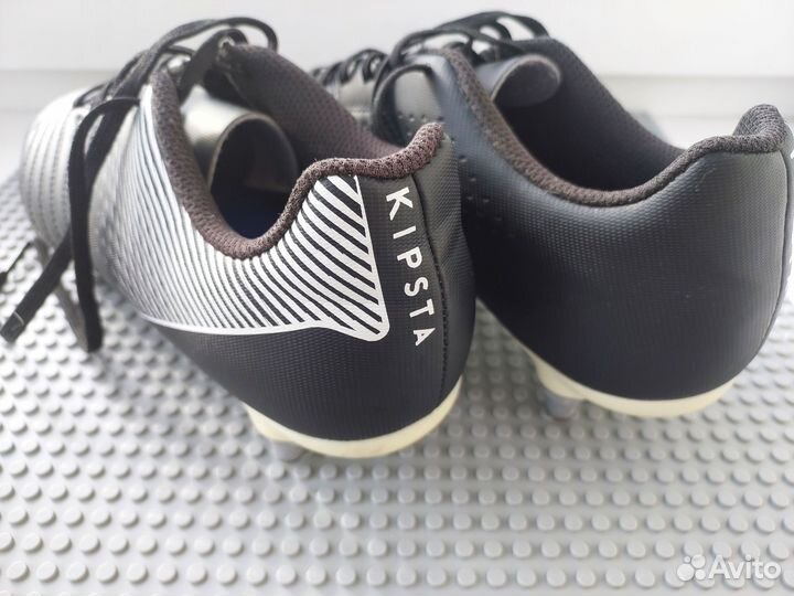 Бутсы футбольные Kipsta с железными шипами (24.5)