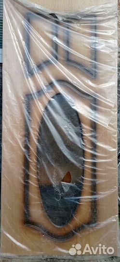 Двери межкомнатные из массива