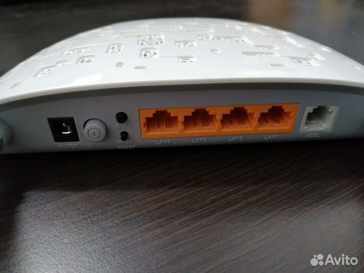 Модем и wi-fi роутер Tp-link TD-W8961N