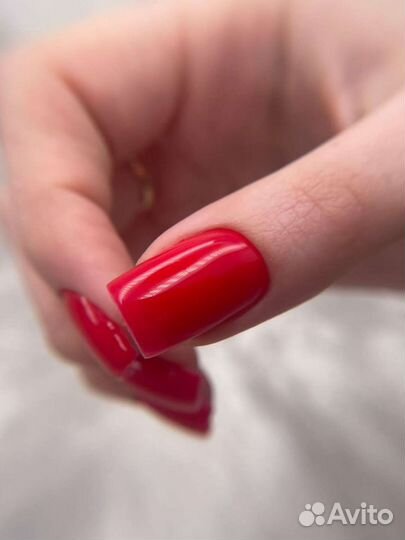 Мастер маникюра и педикюра