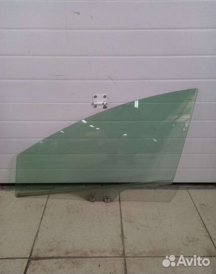 Стекло передней левой двери Mazda CX 7