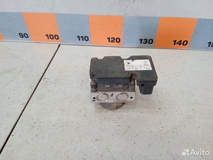 Блок ABS (насос) Volkswagen Polo 2011