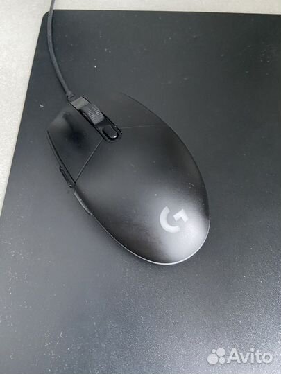 Игровая клавиатура и мышь