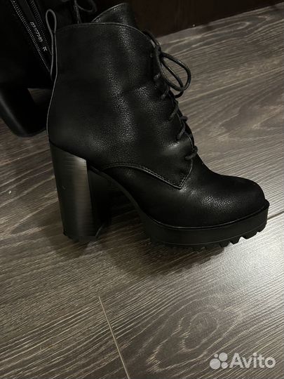 Ботинки женские35