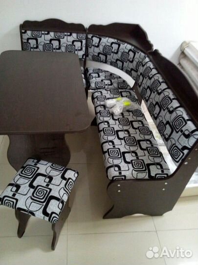 Кухонный уголок