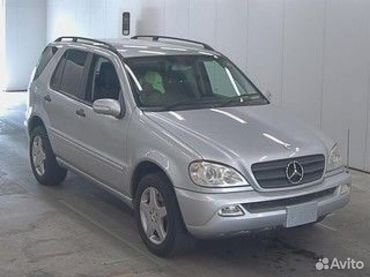 Накладка на порог (4x) Mercedes M-class W163