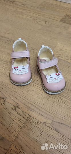 Туфли для девочки 18 размер