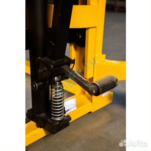 Штабелер-бочкокантователь ручной WDS500-2000 500кг