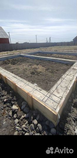 Бригада строителей