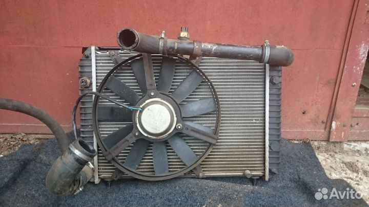 Радиатор охлаждения Волга