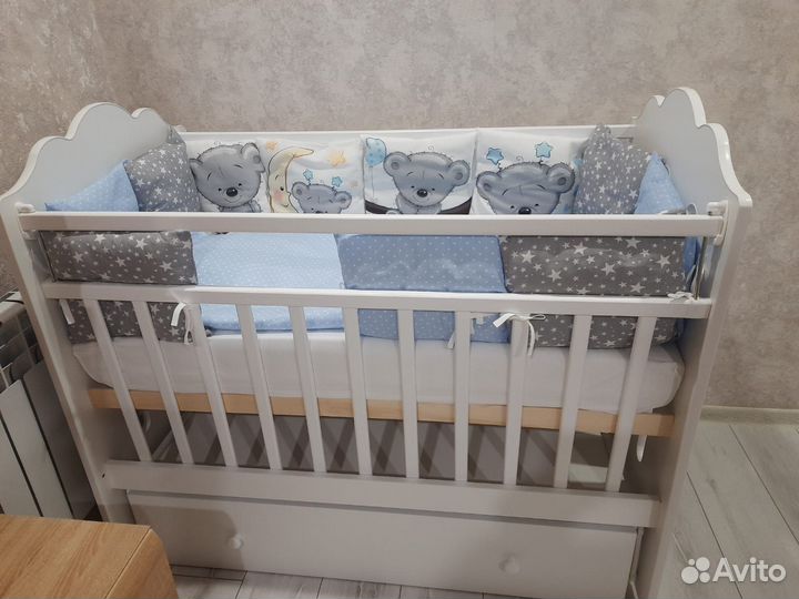 Бортики в детскую кроватку с одеялом бу