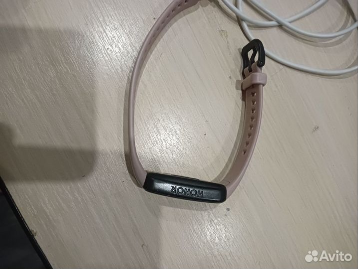 Смарт часы huawei band 6