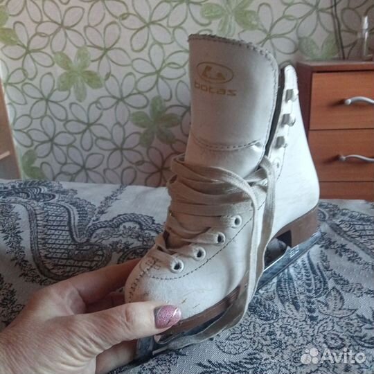 Коньки фигурные детские botas, размер 30