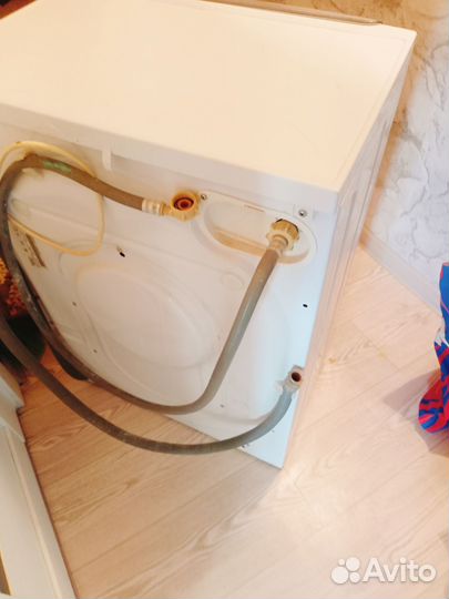 Стиральная машина Hotpoint ariston aqsl 109