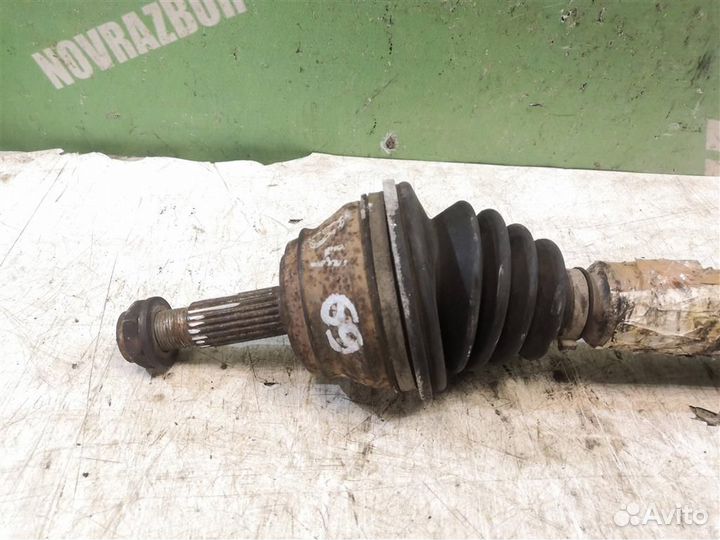 Полуось привод Фольксваген Пассат Б4