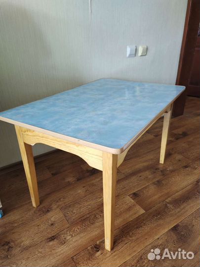 Стол детский