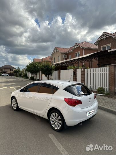 Opel Astra 1.4 AT, 2011, 216 058 км