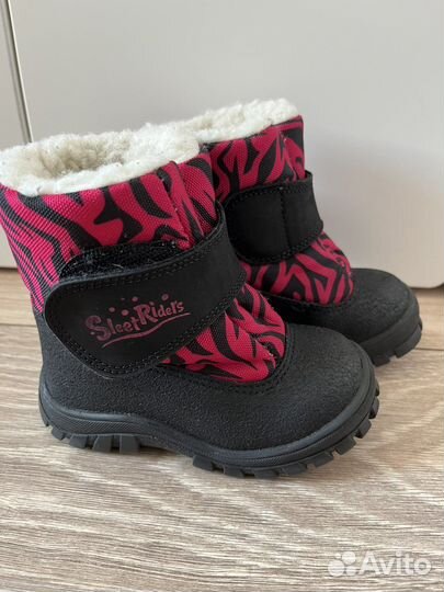 Зимние ботинки для девочки