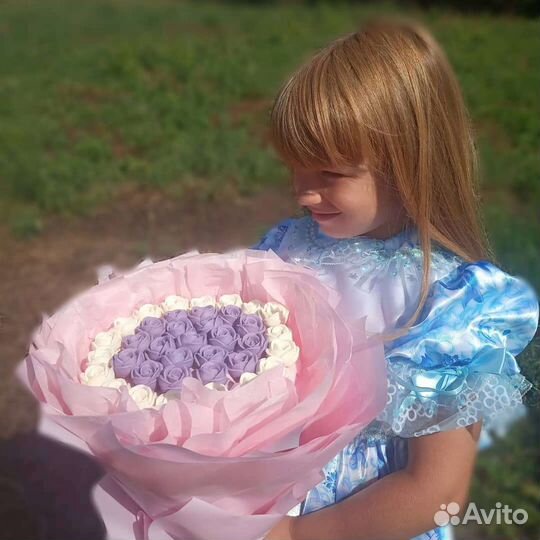 Шоколадные розы подарок на день рождения