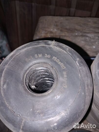 Пневмобалоны в стойки