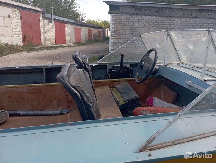 Моторная лодка