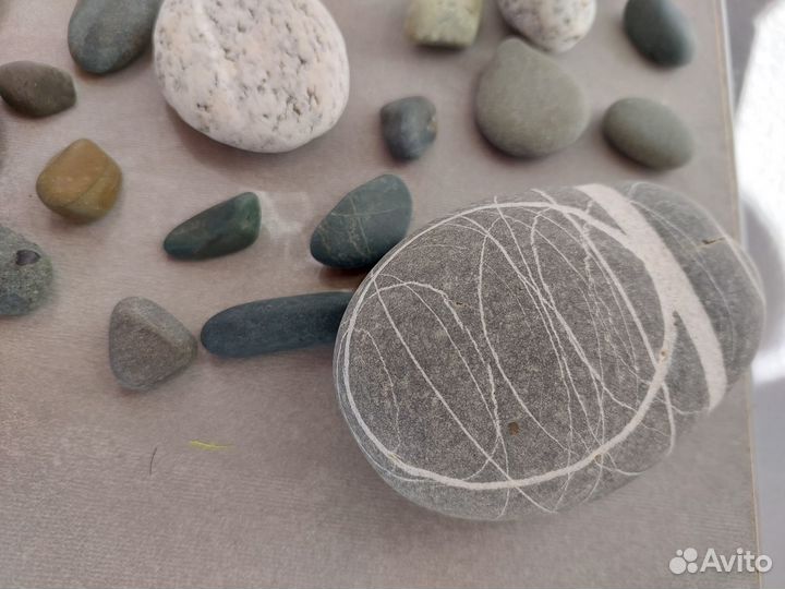 Камни с моря для украшения интерьера