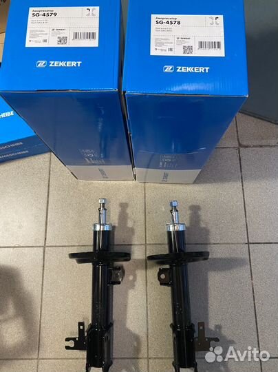 Амортизатор передний Opel Astra H