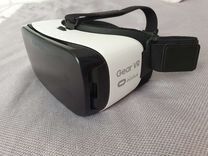 Очки виртуальной реальности Samsung Gear VR